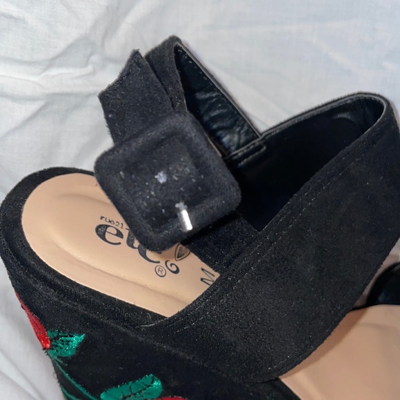 Rose wedge heels - Picture 8 of 14